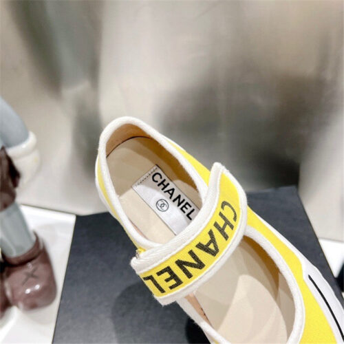 High Quality Luxury Chanel Second-Hand Velcro Platform Canvas Shoes – Style 63366 product detail