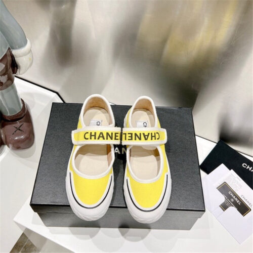 High Quality Luxury Chanel Second-Hand Velcro Platform Canvas Shoes – Style 63366 alternate view