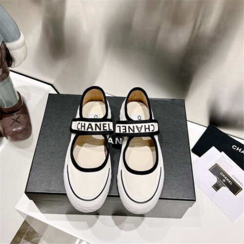 High Quality Luxury Chanel Second-Hand Velcro Platform Canvas Shoes – Style 27206 alternate view