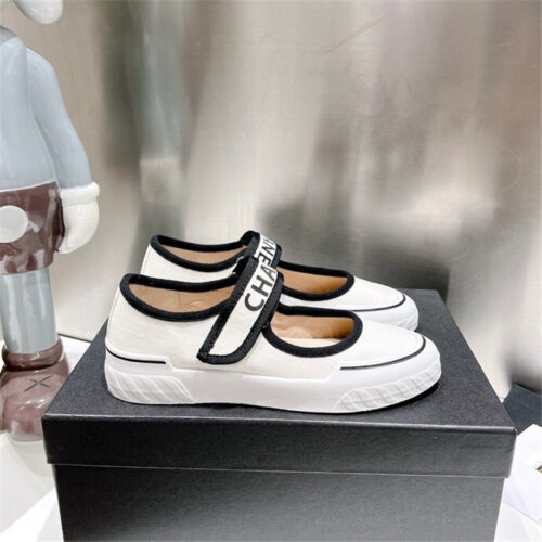 High Quality Luxury Chanel Second-Hand Velcro Platform Canvas Shoes – Style 27206 product detail