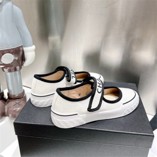 High Quality Luxury Chanel Second-Hand Velcro Platform Canvas Shoes – Style 27206 product detail
