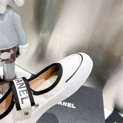 High Quality Luxury Chanel Second-Hand Velcro Platform Canvas Shoes – Style 27206 product detail
