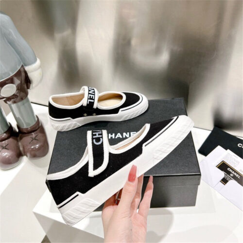 High Quality Luxury Chanel Second-Hand Velcro Platform Canvas Shoes – Style 92742 product detail