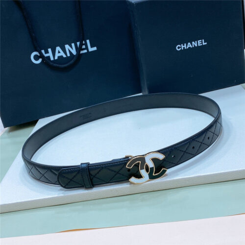 High Quality Luxury Chanel Black And White Enamel Double C Logo Belt – Style 44582