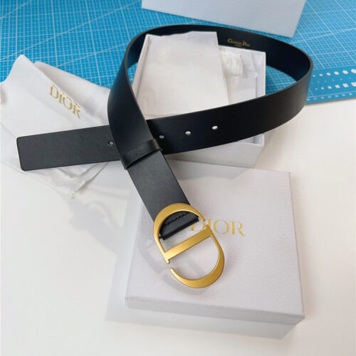 High Quality Luxury Dior Diorquake Black Calfskin Leather Belt alternate view