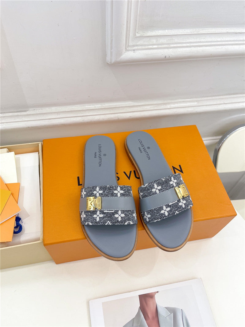 High Quality Luxury Louis Vuitton Spring And Summer New Metal Buckle Slippers – Style 27683 product detail