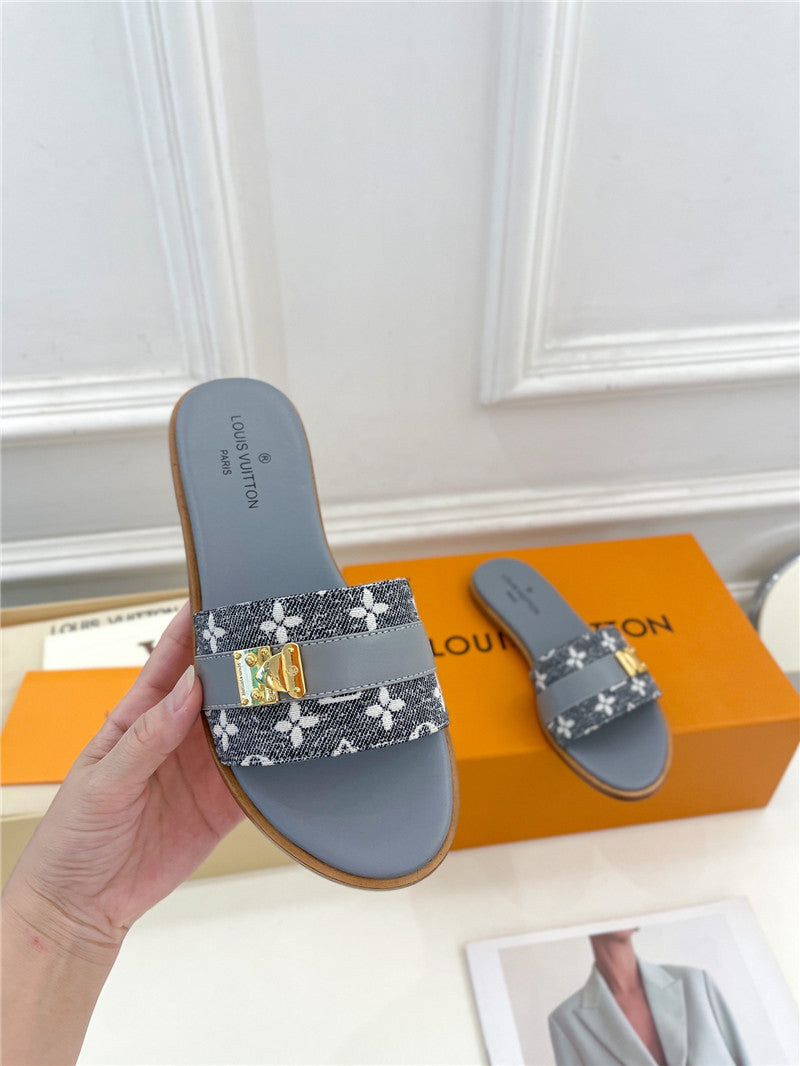 High Quality Luxury Louis Vuitton Spring And Summer New Metal Buckle Slippers – Style 27683 product detail
