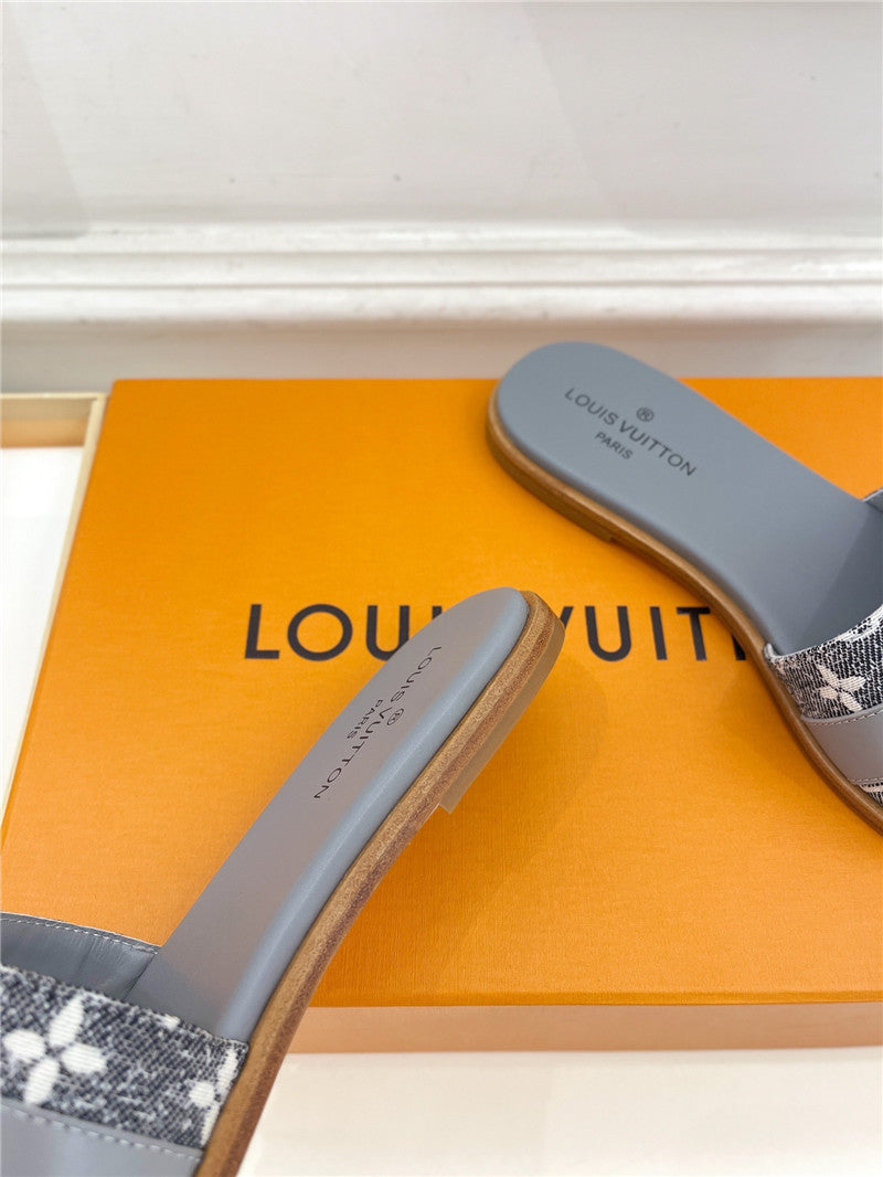 High Quality Luxury Louis Vuitton Spring And Summer New Metal Buckle Slippers – Style 27683 product detail
