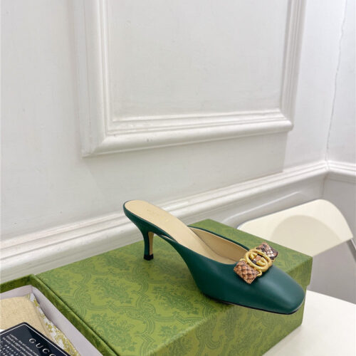 High Quality Luxury Gucci New Double G Mules – Style 08595 product detail