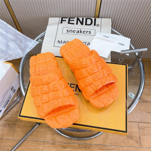 High Quality Luxury Fendi Environmentally Friendly Rubber Couple Slippers – Style 91187