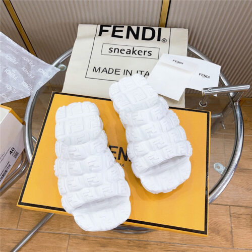 High Quality Luxury Fendi Environmentally Friendly Rubber Couple Slippers – Style 44851