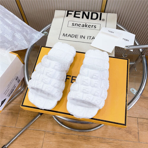 High Quality Luxury Fendi Environmentally Friendly Rubber Couple Slippers – Style 44851 product detail