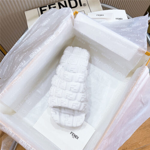 High Quality Luxury Fendi Environmentally Friendly Rubber Couple Slippers – Style 44851 product detail