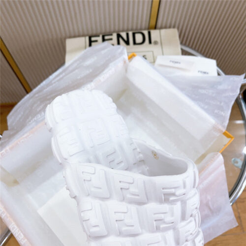 High Quality Luxury Fendi Environmentally Friendly Rubber Couple Slippers – Style 44851 product detail