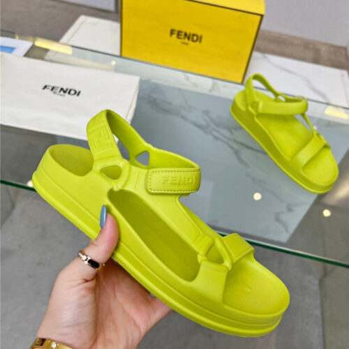 High Quality Luxury Fendi Summer New Velcro Sandals product detail