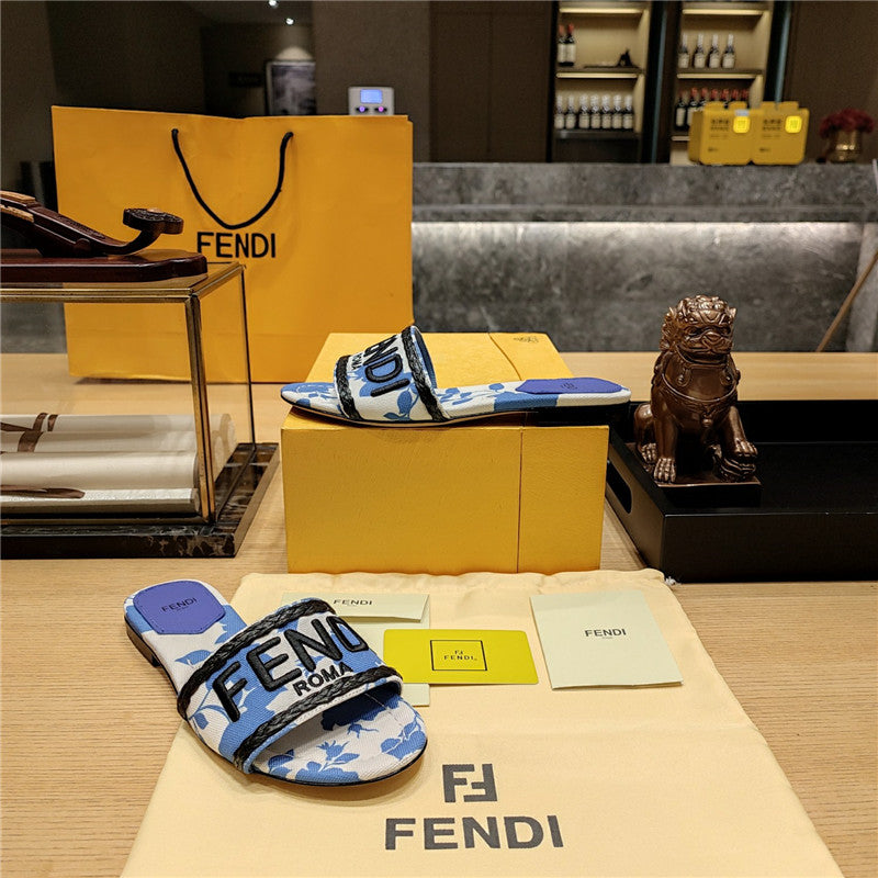 High Quality Luxury Fendi Embroidered “Fendi” Large English Logo Logo Slippers – Style 18323 product detail
