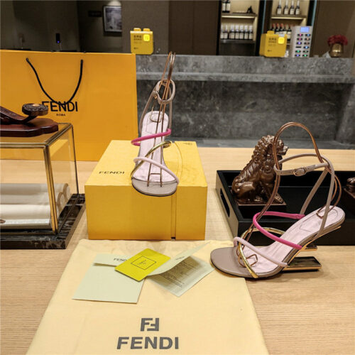 High Quality Luxury Fendi Patchwork Strap First Pumps – Style 65811 product detail