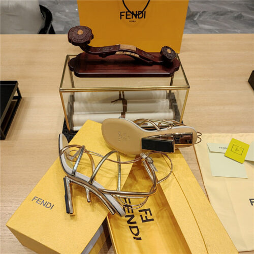 High Quality Luxury Fendi Patchwork Strap First Pumps product detail