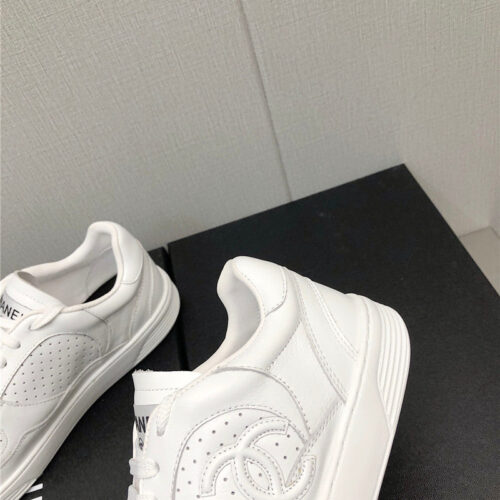 High Quality Luxury Chanel New Explosive Sneakers – Style 72038 product detail