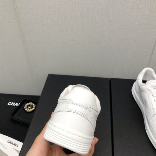 High Quality Luxury Chanel New Explosive Sneakers – Style 72038 product detail