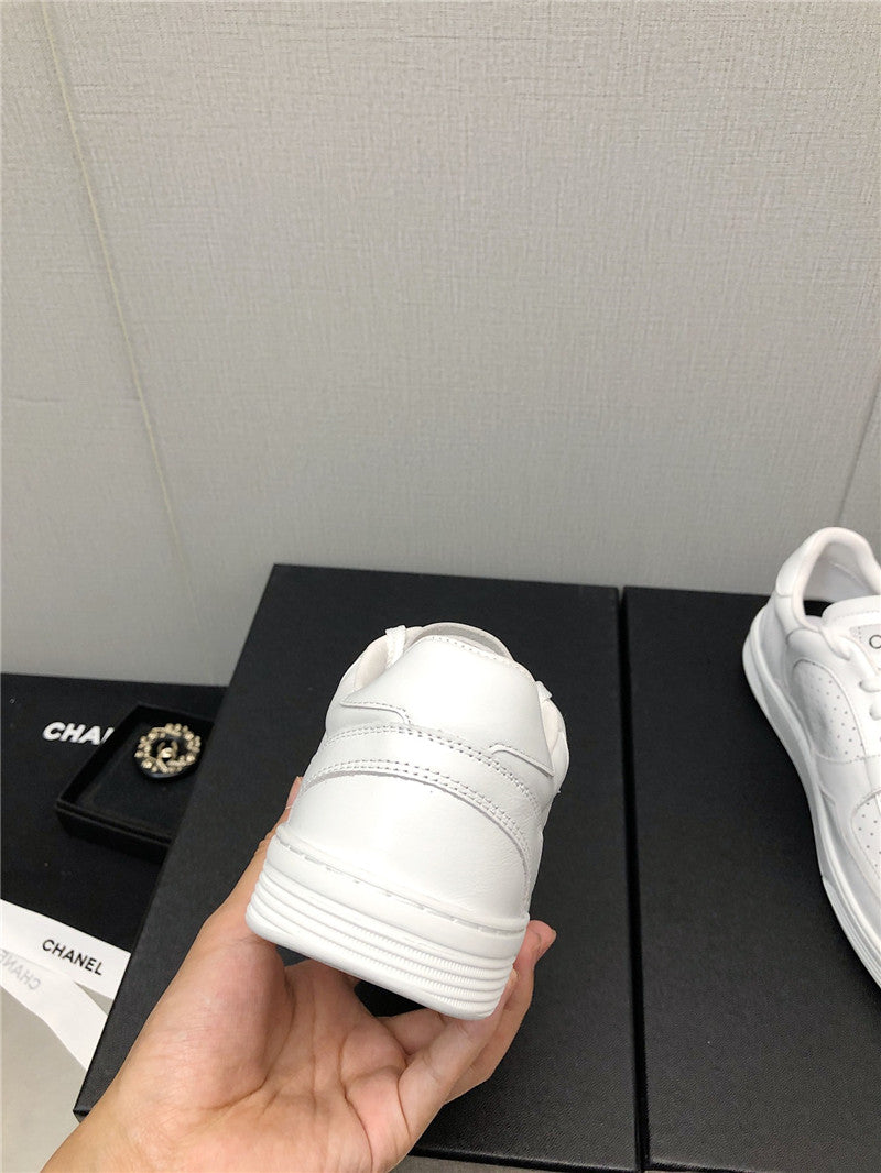 High Quality Luxury Chanel New Explosive Sneakers – Style 72038 product detail
