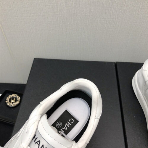 High Quality Luxury Chanel New Explosive Sneakers – Style 72038 product detail