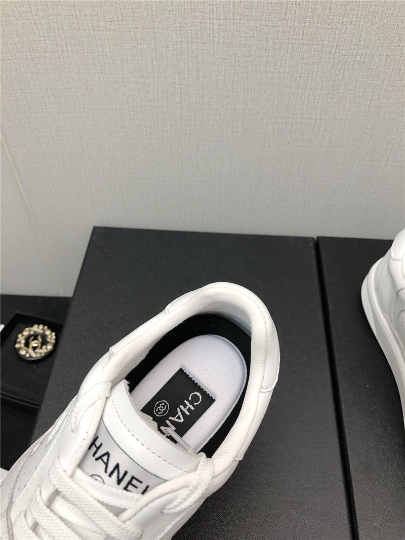 High Quality Luxury Chanel New Explosive Sneakers – Style 72038 product detail