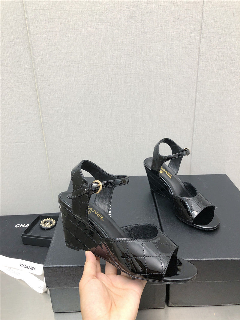 High Quality Luxury Chanel New Sandals – Style 94118 product detail