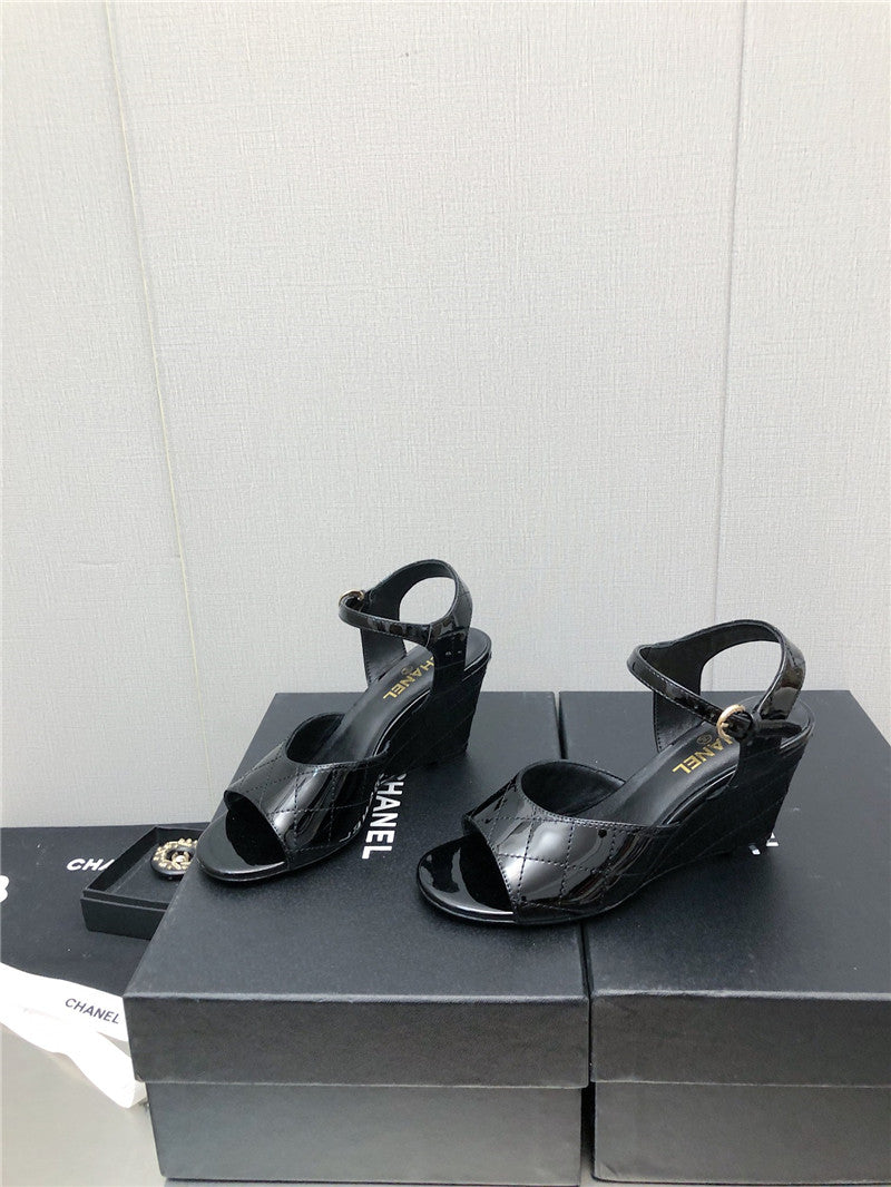 High Quality Luxury Chanel New Sandals – Style 94118 product detail