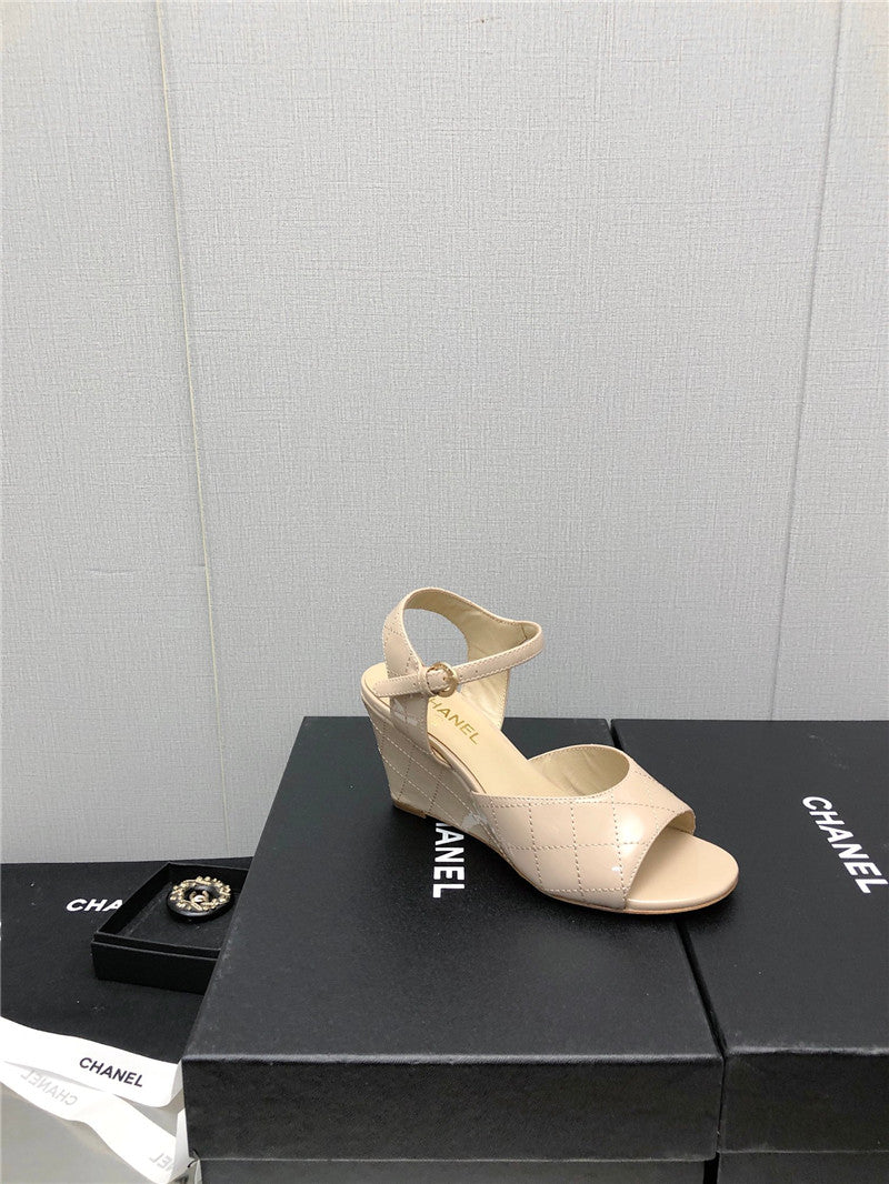 High Quality Luxury Chanel New Sandals – Style 25190 product detail
