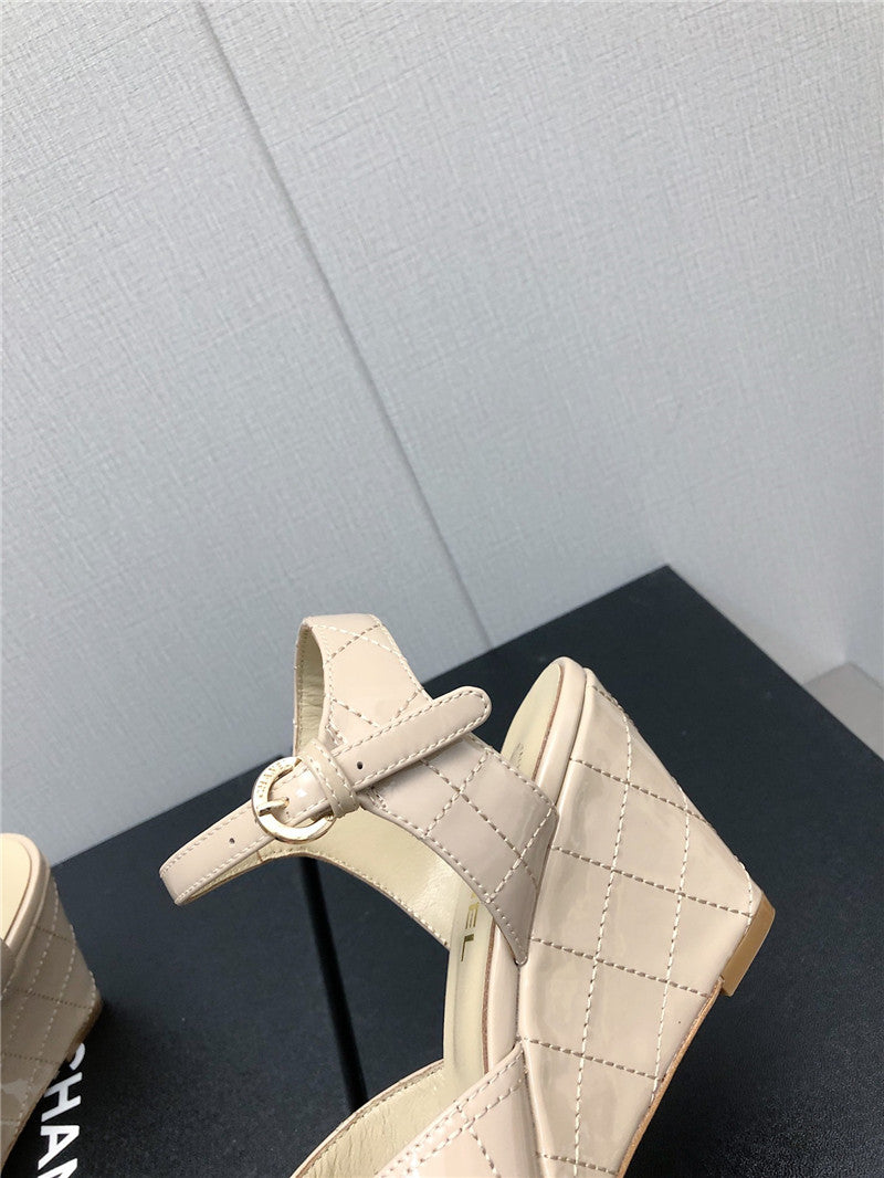 High Quality Luxury Chanel New Sandals – Style 25190 product detail
