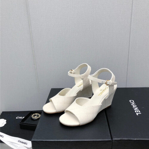 High Quality Luxury Chanel New Sandals – Style 32518 alternate view