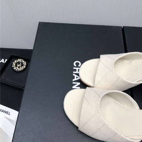 High Quality Luxury Chanel New Sandals – Style 32518 product detail