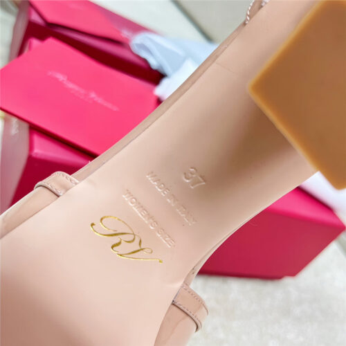High Quality Luxury Roger Vivier Classic Buckle Strap Sandals product detail