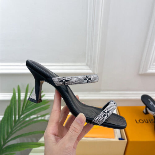 High Quality Luxury Louis Vuitton Square Toe Hot Diamond High-Heeled Slippers product detail