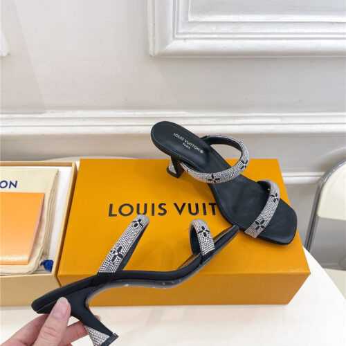 High Quality Luxury Louis Vuitton Square Toe Hot Diamond High-Heeled Slippers product detail