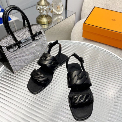 High Quality Luxury Hermes Pig Nose Sandals – Style 45411 product detail