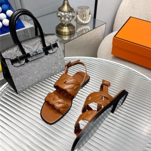High Quality Luxury Hermes Pig Nose Sandals – Style 76483 product detail