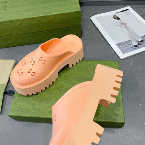 High Quality Luxury Gucci Thick Bottom Hole Slippers product detail