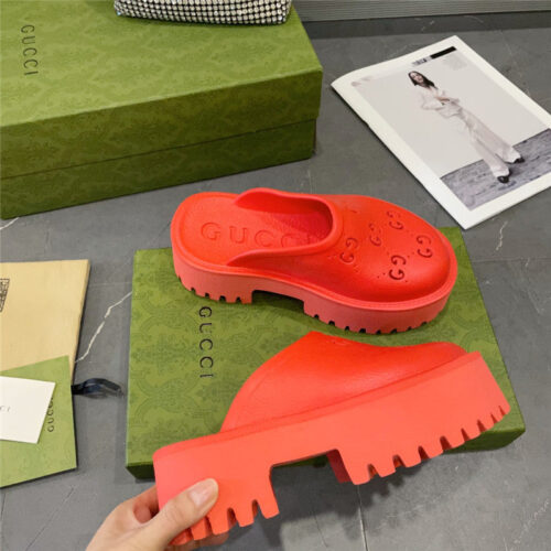 High Quality Luxury Gucci Thick Bottom Hole Slippers – Style 84595 product detail