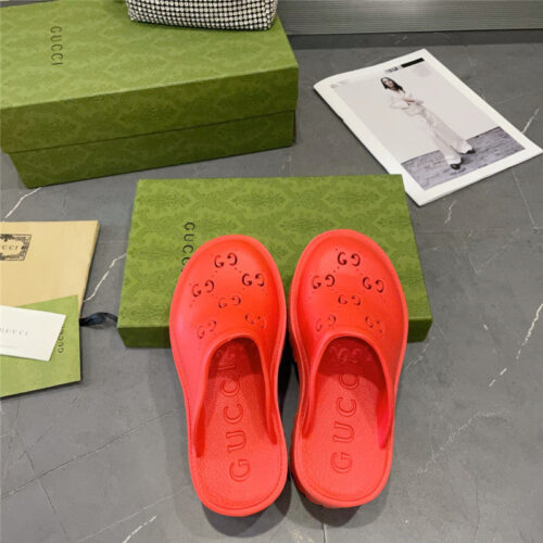 High Quality Luxury Gucci Thick Bottom Hole Slippers – Style 84595 product detail