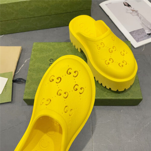 High Quality Luxury Gucci Thick Bottom Hole Slippers – Style 82899 product detail