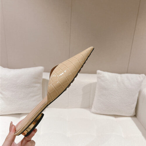 High Quality Luxury Bottega Veneta V-Collar Pointy Toe Slides product detail