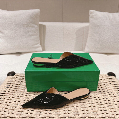 High Quality Luxury Bottega Veneta V-Collar Pointy Toe Slides – Style 60678