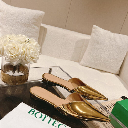 High Quality Luxury Bottega Veneta V-Collar Pointy Toe Slides – Style 22822 alternate view