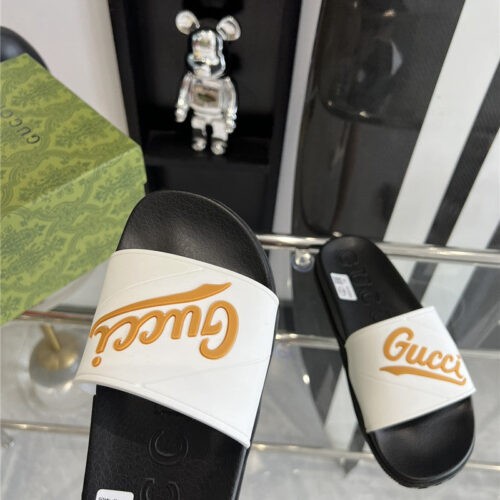 High Quality Luxury Gucci Couple’s Unisex Good Game Slippers – Style 93907 product detail