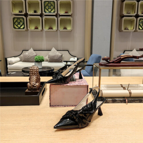 High Quality Luxury Jimmy Choo Ruffled Knot Wrinkled Sandals – Style 97559 product detail