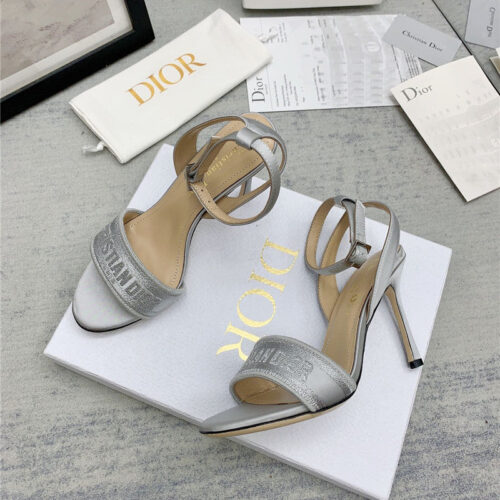 High Quality Luxury Dior Fashion Embroidered Hot Diamond High-Heeled Sandals product detail