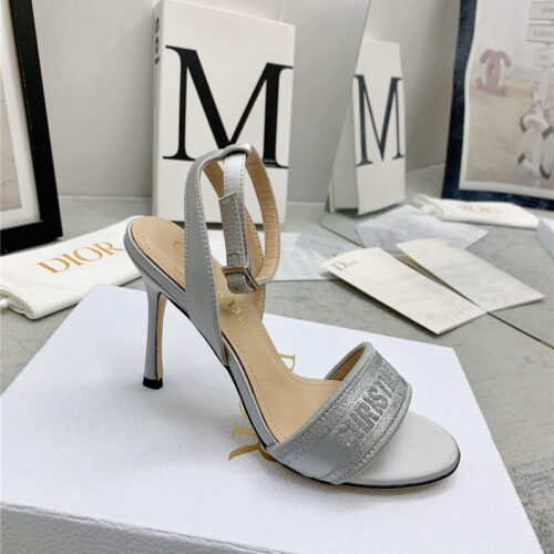 High Quality Luxury Dior Fashion Embroidered Hot Diamond High-Heeled Sandals product detail