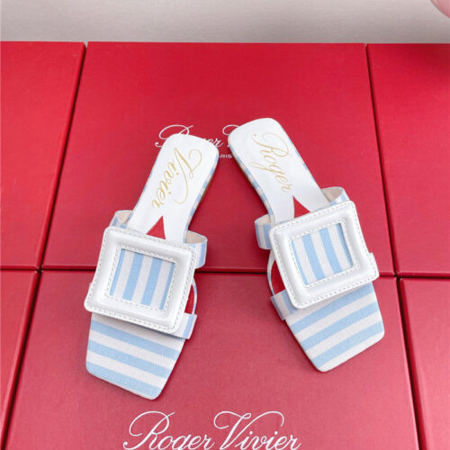 High Quality Luxury Roger Vivier Embroidered Buckle Mules alternate view